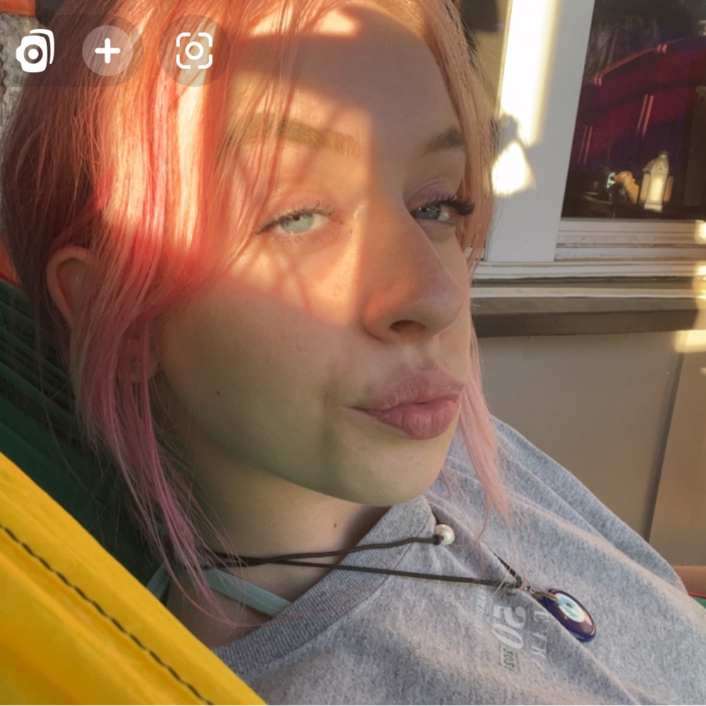 Meet your Posher, Jessica